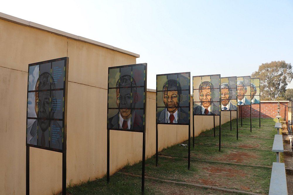 Soweto and Apartheid Museum - Image 3