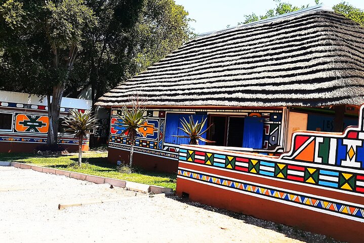 Lesedi Cultural Village - Image 6